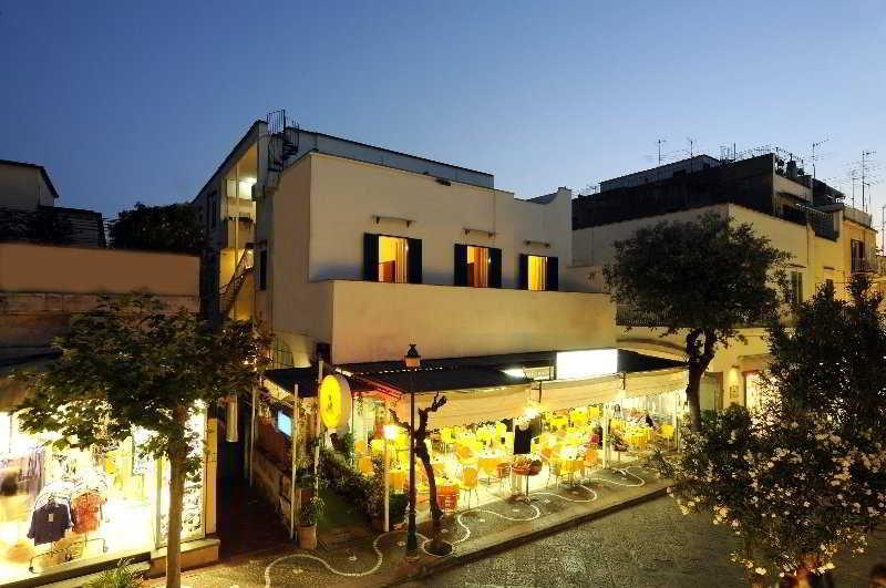 Villa Diana - Beach & Rooms Ischia Luaran gambar