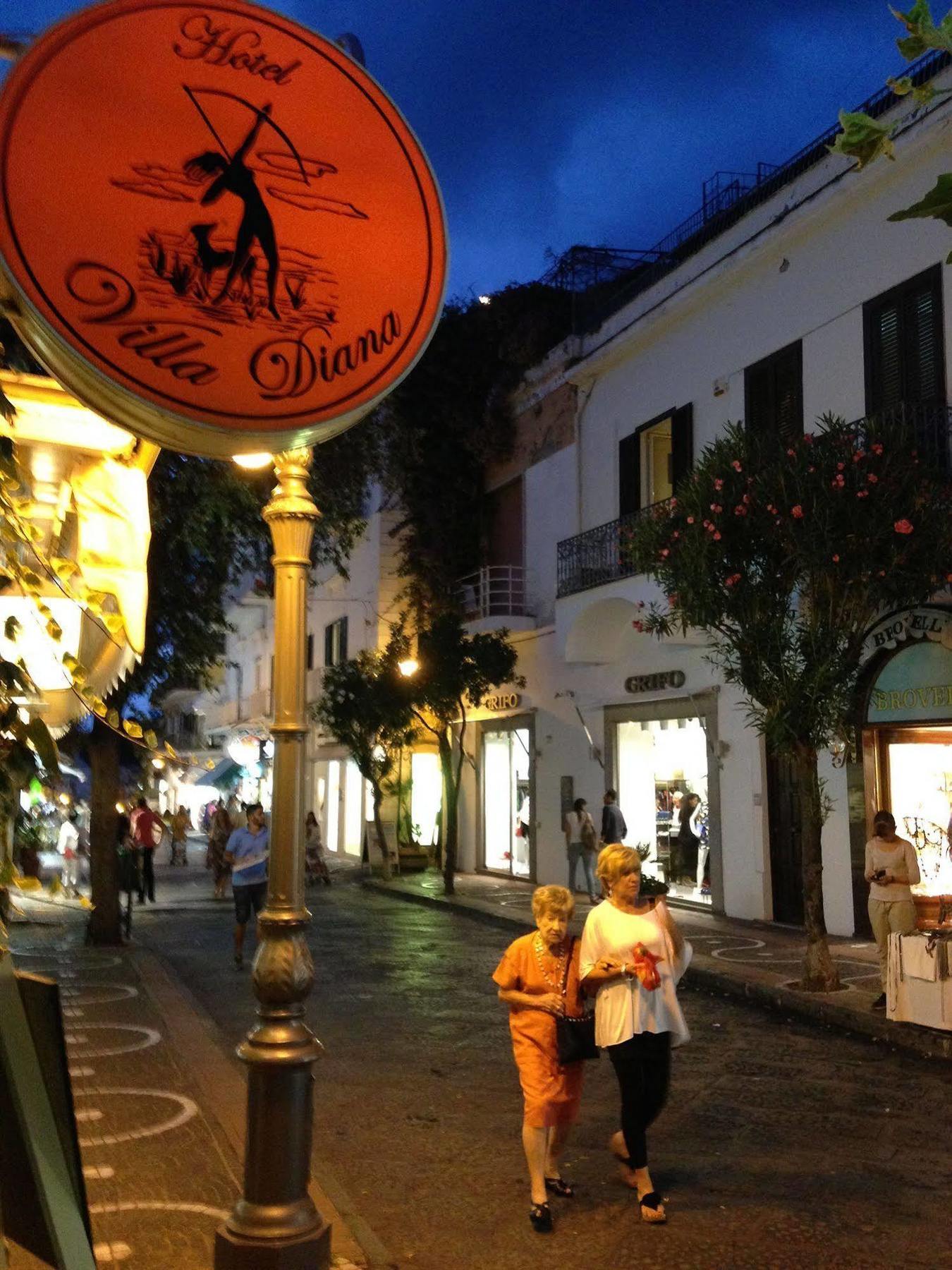 Villa Diana - Beach & Rooms Ischia Luaran gambar